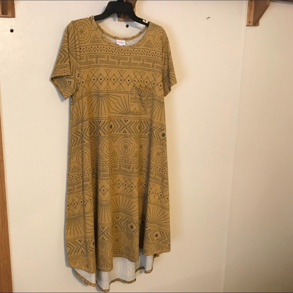 Navy and gold LuLaRoe CARLY!